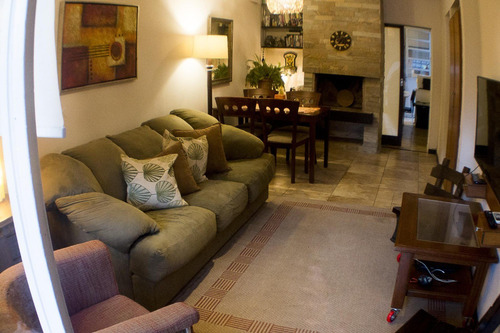 Venta Casa Malvin 2 Dormitorios Padrón Único Cochera