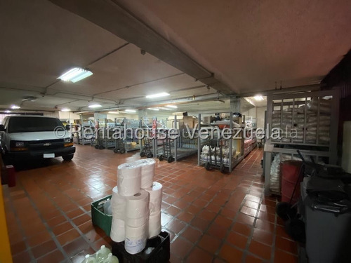 Yb Se Ofrece En Venta Excelente Edificio En Sarria 25-24135