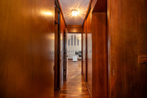 Casa En Venta - Lomas De Chapultepec, En Esquina, Calle Tranquila Monte Everest