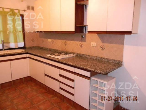 Imagen 6 de 13 de Casa - Longchamps