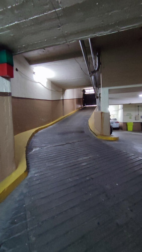 Imagen 20 de 21 de Venta Semi Piso De Categoria Al Frente En Recoleta