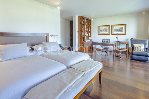 Penthouse Exclusivo Con Piscina