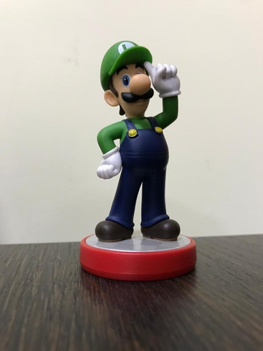 Nintendo Switch Amiibo Luigi Super Mario Series