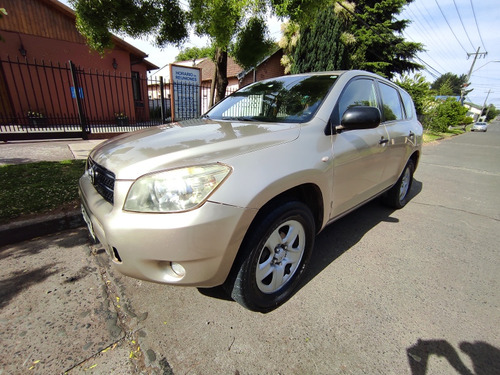 Toyota Rav4 Advantage Full 4x4