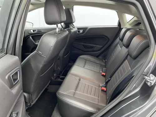 Ford Fiesta 1.6 Hatchback Titanium