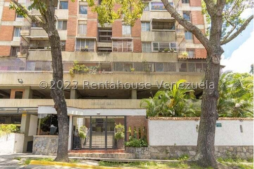 Apartamento En Terrazas Del Club Hipico. Negociable!! Mls #23-20592