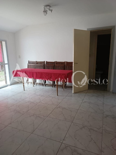 Imagen 6 de 15 de Casa Quinta Remodelada Con Pileta, Parrilla, Parque, Wifi, Seguridad A Solo 35min De Caba.