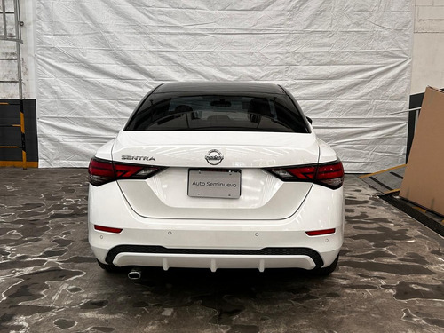 Nissan Sentra 2.0 Advance Mt