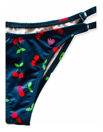 Imagen 4 de 4 de Bombacha Triangulo Cherry Bikini