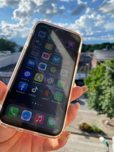 iPhone XR De 128 Gigas Perfecto Estado Semi Nuevo