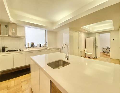 Departamento En Venta De 3 Dorm. En Santiago