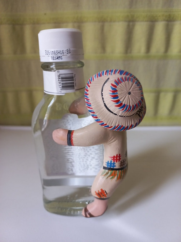 Souvenir Botella Seco Herrerano Panamá.
