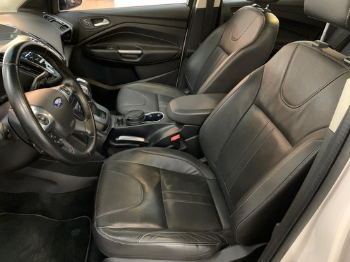 Ford Kuga Titanium 1.6t 6a/t 4x4 Awd Impecable, Supernueva