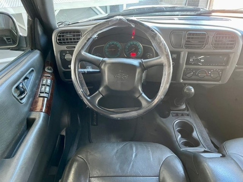 Imagem 4 de 10 de S10 2.4 Mpfi Executive 4x2 Cd 8v Flex 4p Manual