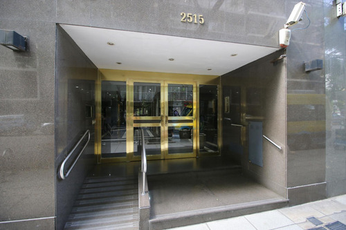 Venta Departamento 3 Amb En Palermo Chico A Reciclar - Piso Alto.