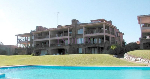 Imagen 19 de 23 de Apartamento En Manantiales, 2 Dormitorios *