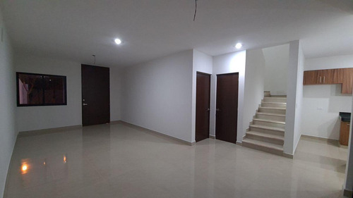 Casa En Venta Merida, San Diego Cutz En Privada, Modelo Min, Preventa A 5 Meses Y Medio.