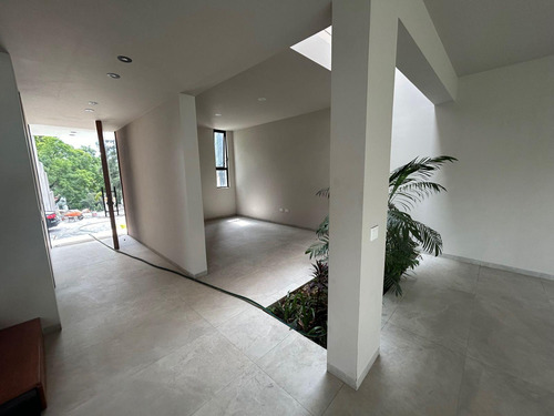 Casa Minimalista En Venta Estilo Moderno, En Buenavista Zona Norte Cuernavaca Morelos