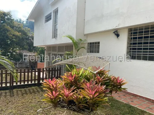 Se Vende Casa En Prados Del Este