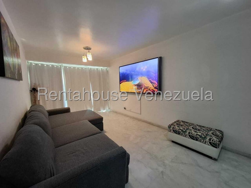 Apartamento En Alquiler, El Rosal #25-17711 - Marigreys Blanco -