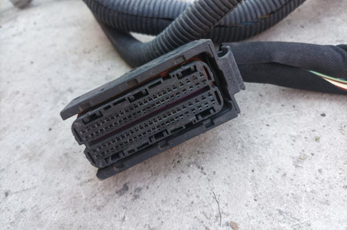 Conectores Arnes Computadora Módulo Motor Isuzu Elf 4hk1 (Usado)