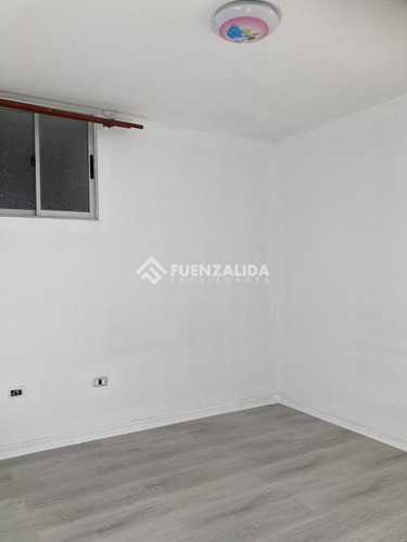 Departamento En Venta De 3 Dorm. En Coquimbo