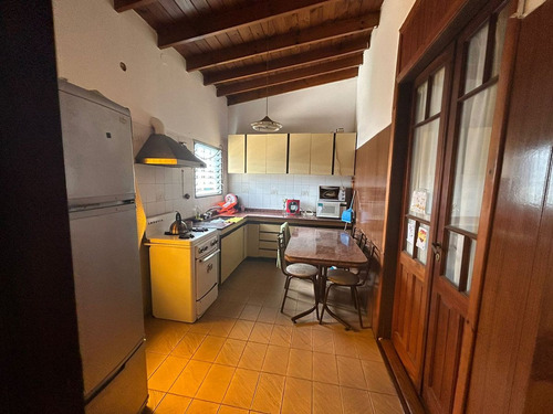 Casa Venta 375 Mts. Dock Sud Multifamiliar