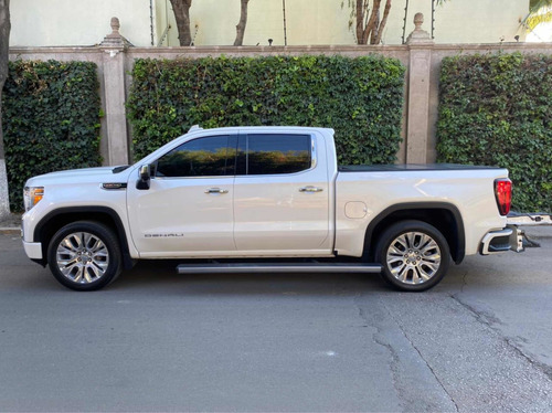 Imagen 9 de 14 de Gmc Sierra 2019 6.2 Denali Dvd At