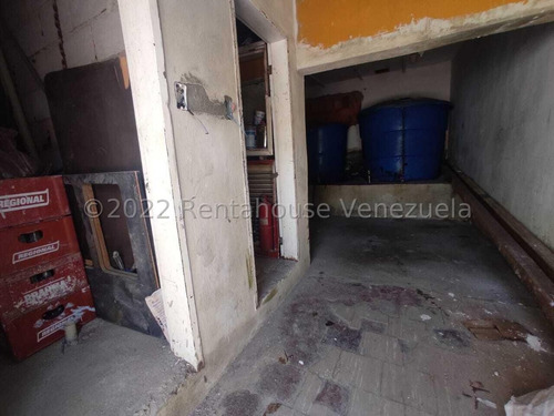 *al/invierte En Tu Sueño Empresarial Con Esta Casa Comercial En Venta En Barquisimeto Lara, Venezuela/arnaldo López/ # 25-4334 / 596 M²