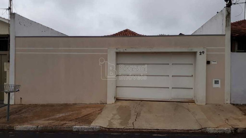 Imagem 1 de 6 de Venda De Casas / Padrão Na Cidade De Araraquara 9877