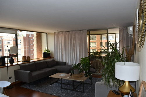 Departamento En Excelentes Condiciones Las Condes