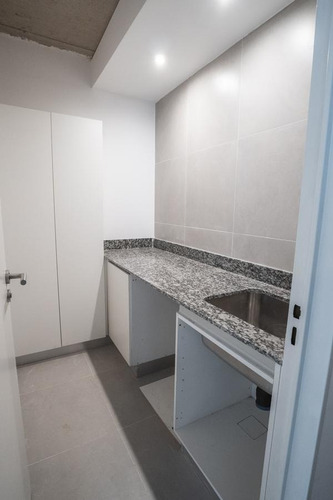 Imagen 26 de 30 de Amplio Ambiente | Apto Profesional | Ideal Para Inversión