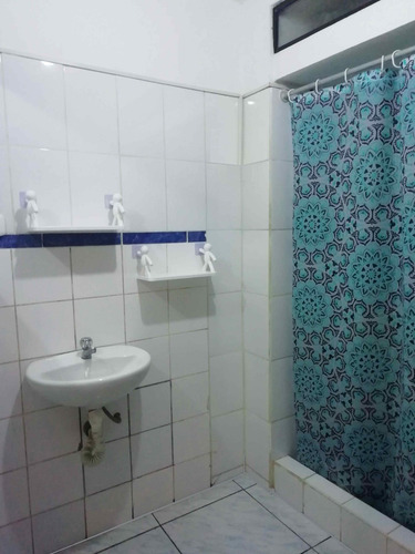 Alquilo Minidepartamento En Primer Piso Para Pareja O Srta En Los Olivos