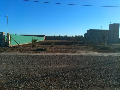 Imagen 1 de 4 de Bevilacqua Inmobiliaria Vende Lote En Barrio Privado