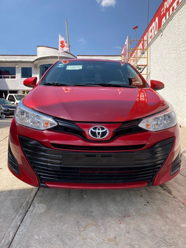 Imagen 7 de 14 de Toyota Yaris Sedan Core Mt, Mod. 2020, Color Rojo