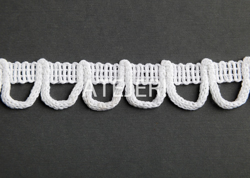 Imagen 2 de 2 de Puntilla Algodón Ojal Fb Art 896 De 18mm Por 10 Metros