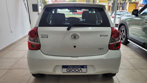 Toyota Etios 1.5 X 6mt My19