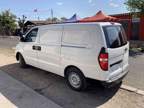 Imagen 14 de 15 de Hyundai H1