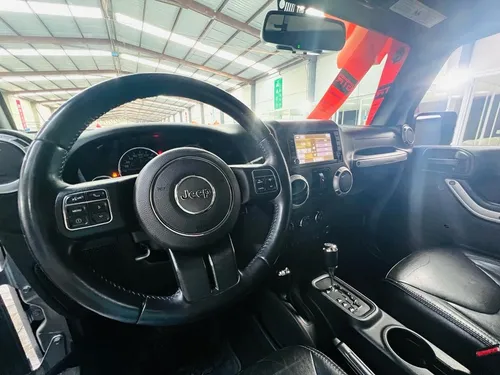 Jeep Wrangler SAHARA