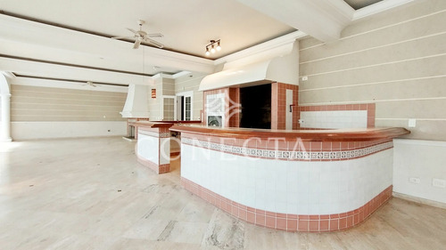 Imagem 10 de 28 de Casa De Esquina À Venda No Alphaville Residencial 01 Com 4 Suítes - Cnc1549
