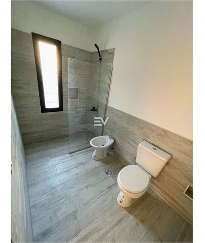 Imagen 15 de 23 de Oportunidad En Venta! La Carolina. Compra Dos Propiedades Por Usd 175.000!!!