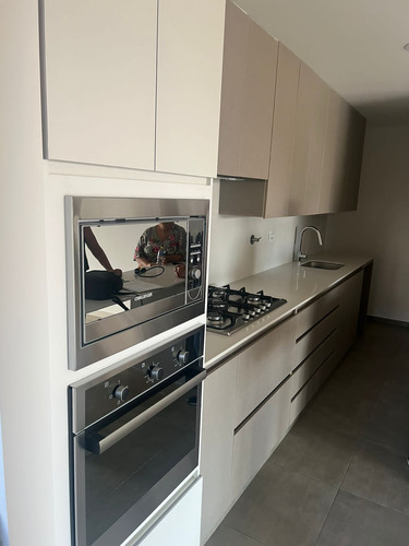 Venta De Apartamento En La Loma Del Chocho, Envigado