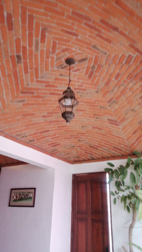 Casa En Venta 1300m2, Tequisquiapan Centro, Qro, Méx.