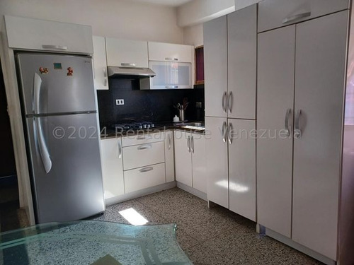 Apartamento En Venta En La Campiña 25-18032 Yf