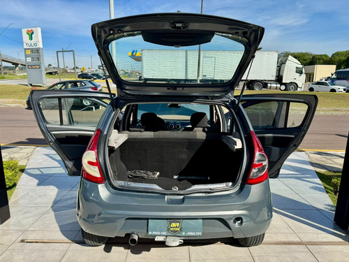 Renault Sandero 1.6 Expression Hi-torque 5p