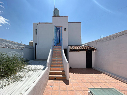 Casa Con Amplio Patio Y Roof Top A Minutos De Plaza La Luciérnaga: Insurgentes