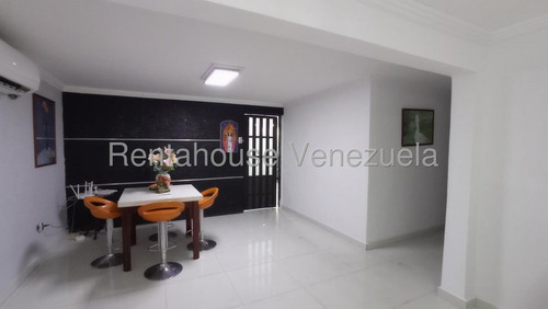 Jean Pavon Tiene Bella Casa En Venta En El Este De Barquisimeto Lara 2 3 4 9 1