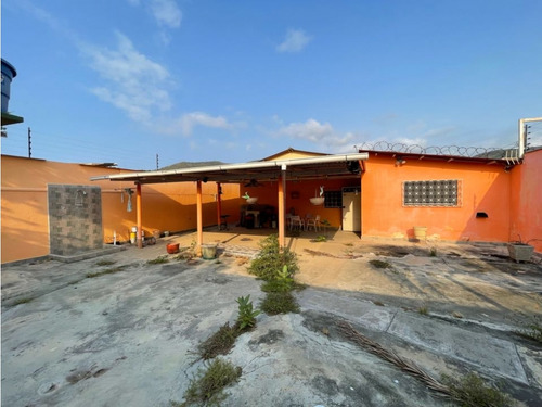 Bella Casa En Ocumare De La Costa El Playón Aragua