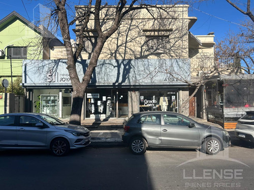 Local De 70m2 En Alquiler - Quilmes Centro.