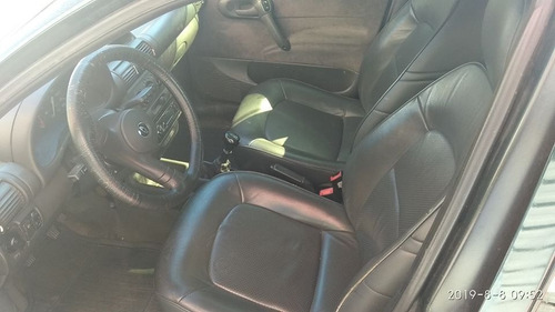 Chevrolet Corsa Sedan Gls Completo 1.6 16v